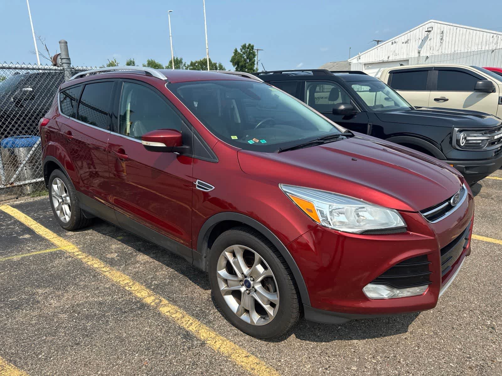 Used 2015 Ford Escape Titanium FWD image 10