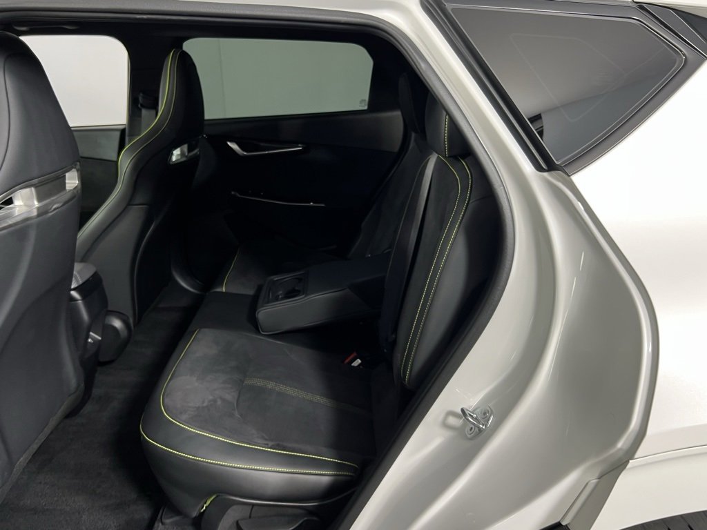 Used 2024 Kia EV6 GT image 28