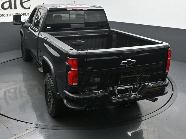 New 2026 Chevrolet Silverado 2500 ZR2 w/ LPO, Dark Essentials Package AWD/4WD image 35