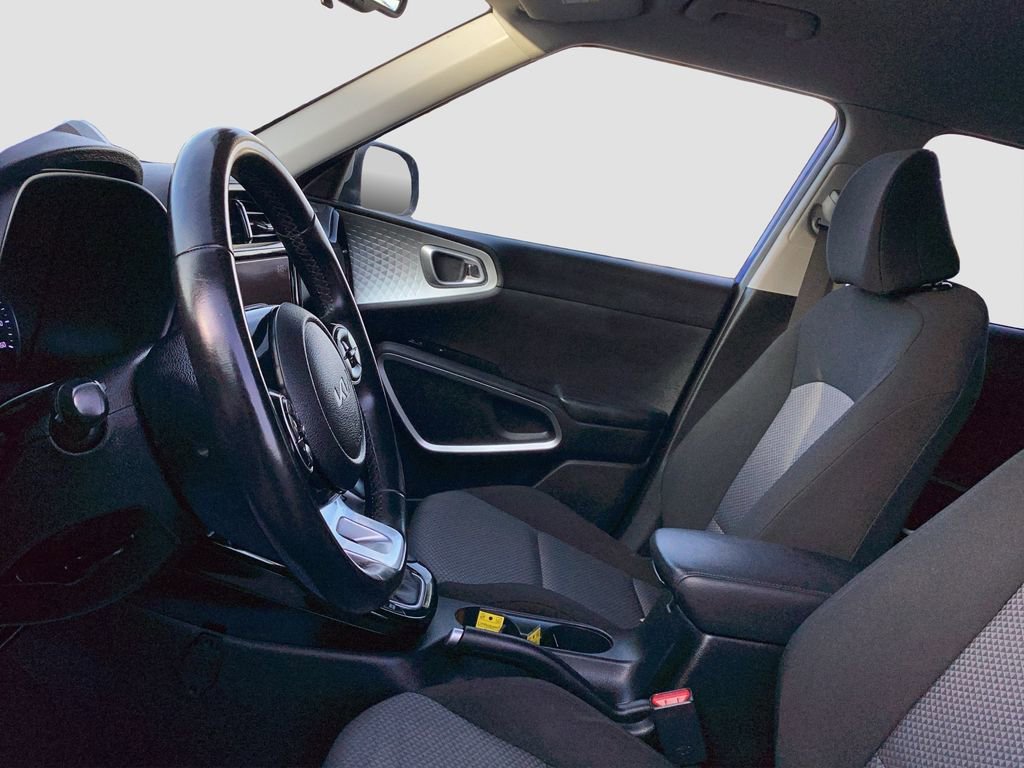 Used 2022 Kia Soul X-Line image 9