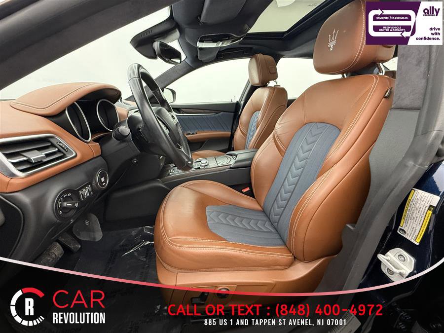 Used 2019 Maserati Ghibli S GranLusso image 11