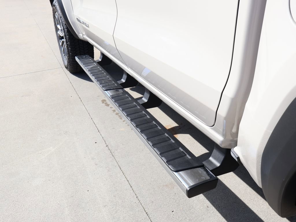 New 2026 GMC Canyon Denali AWD/4WD image 10