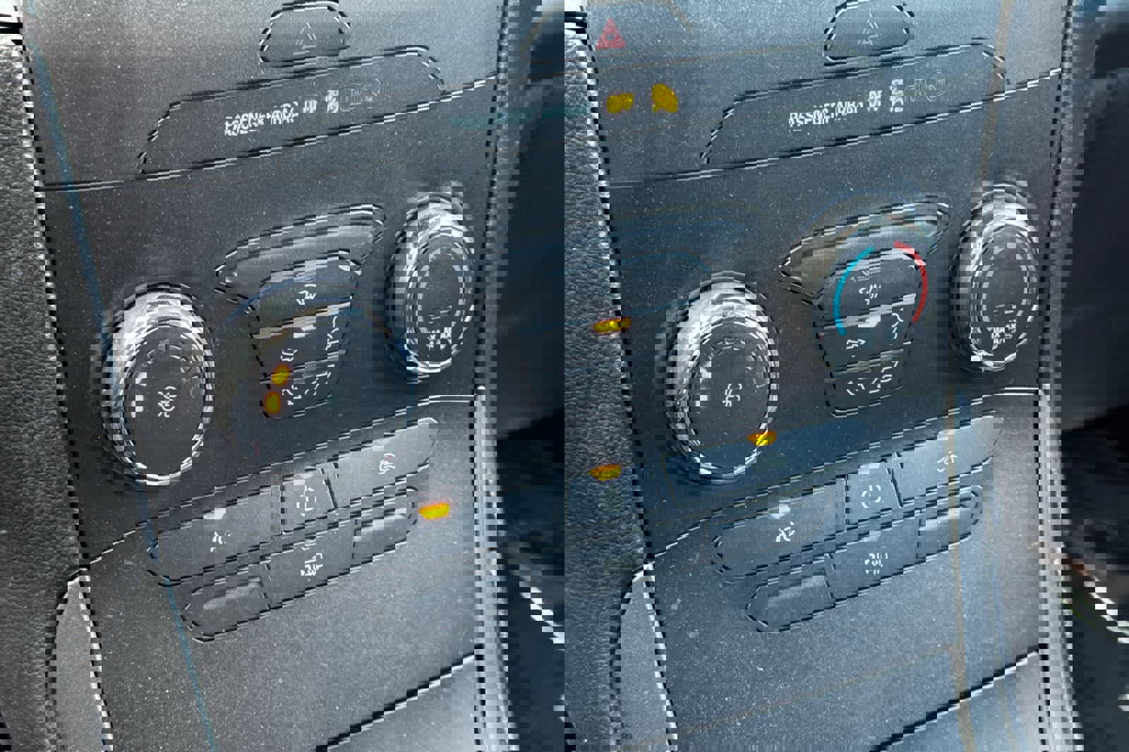 Used 2019 Ford Edge SE image 22