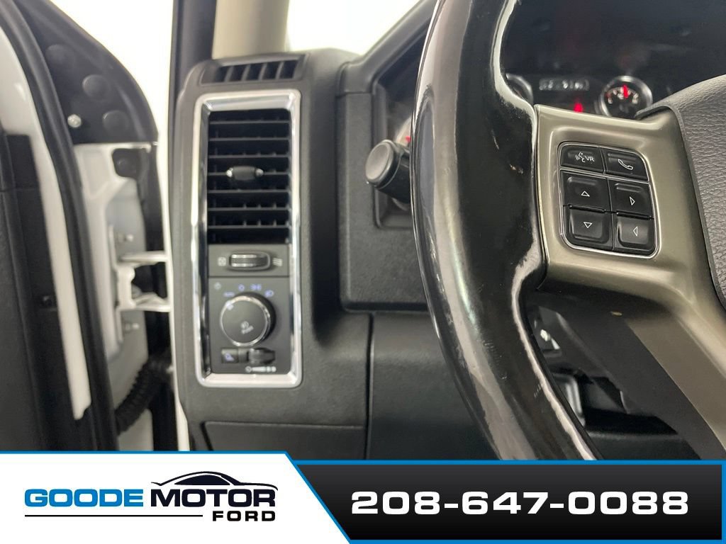 Used 2014 RAM 3500 Laramie w/ Convenience Group AWD/4WD image 14