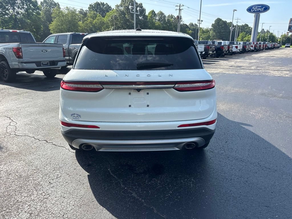 Used 2023 Lincoln Corsair FWD image 4