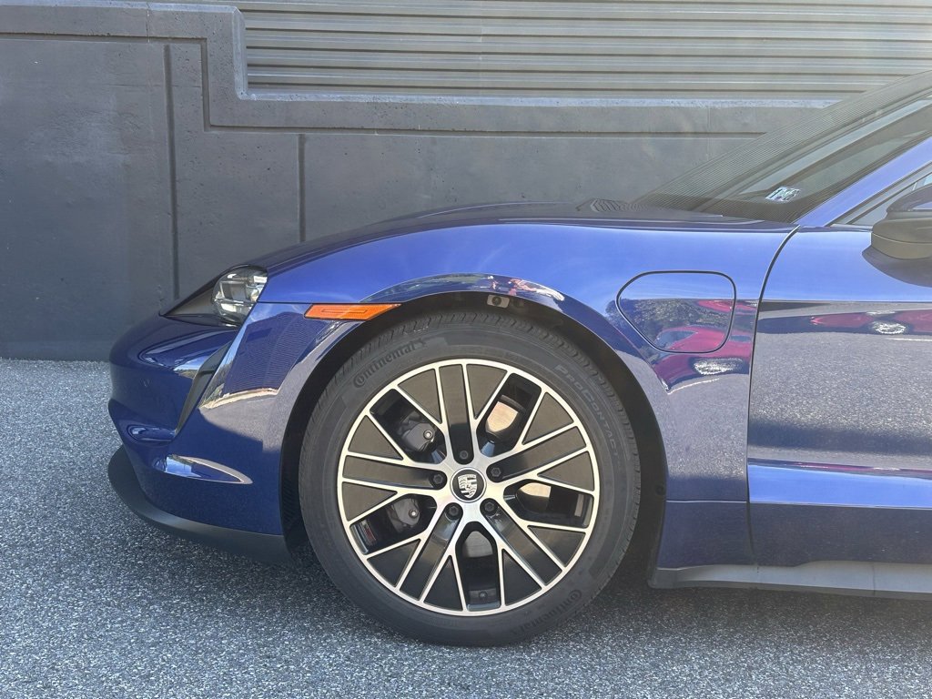 Certified 2022 Porsche Taycan image 14