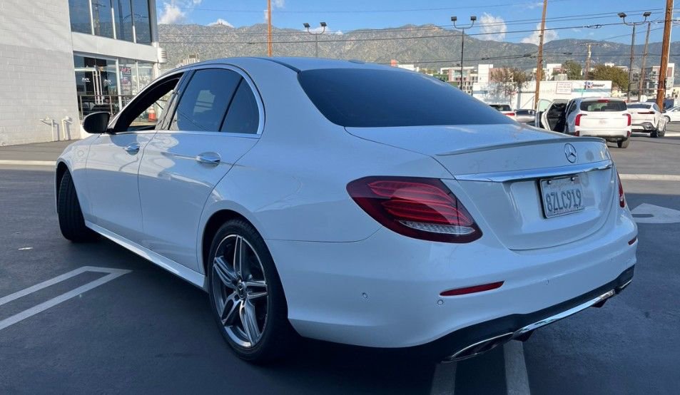 Used 2018 Mercedes-Benz E 300 E 300 image 3