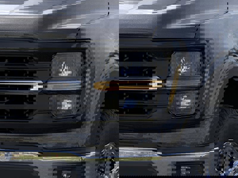 New 2024 Ford F150 XLT w/ Equipment Group 302A MID image 18