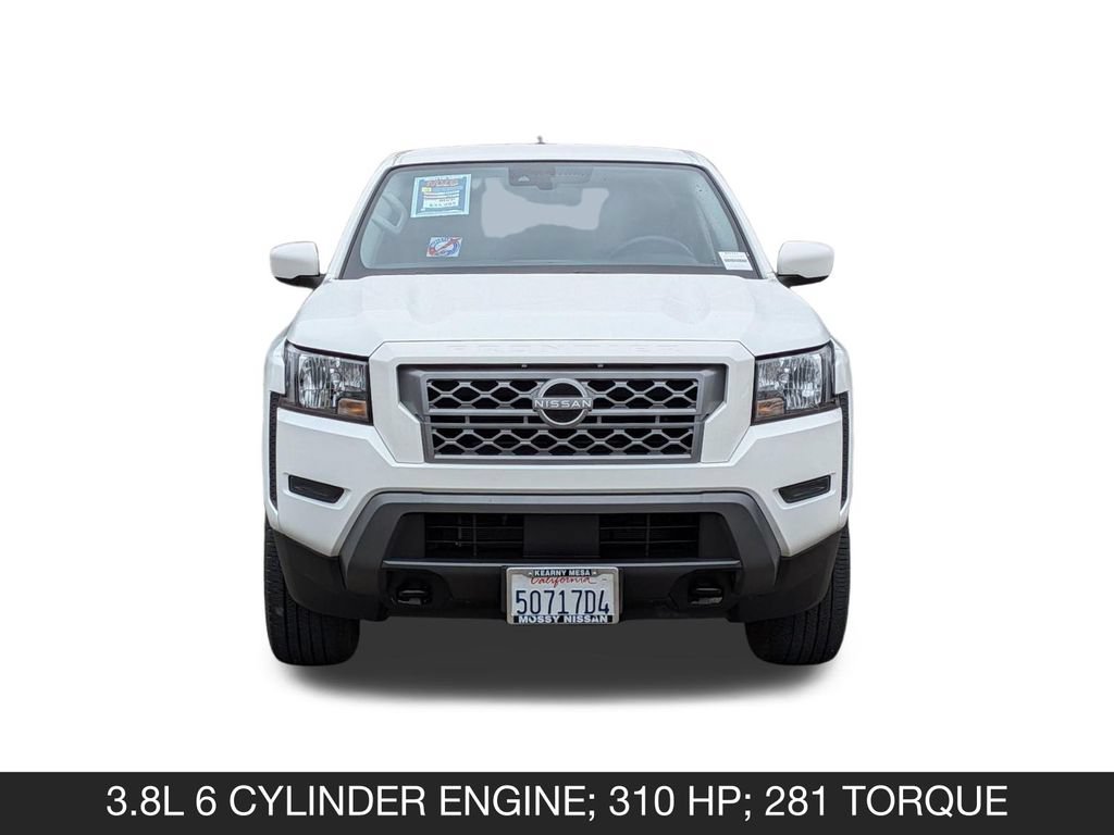 Used 2024 Nissan Frontier SV w/ Technology Package AWD/4WD image 4