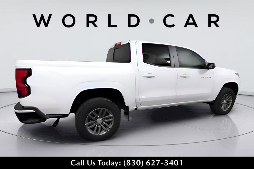 Used 2024 Chevrolet Colorado LT w/ LT Convenience Package image 10