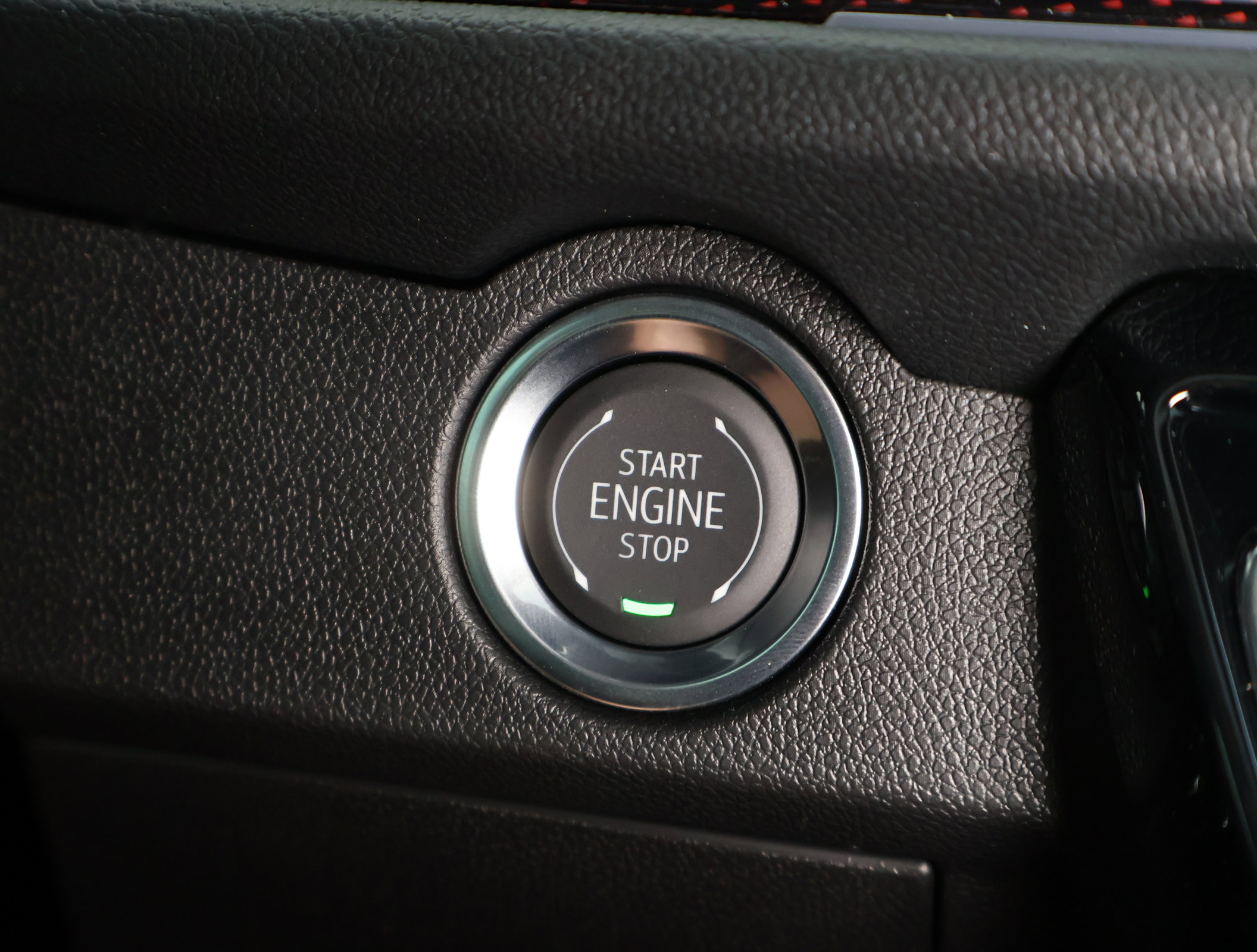 New 2026 Chevrolet Traverse Z71 w/ LPO, Floor Liner Package image 17