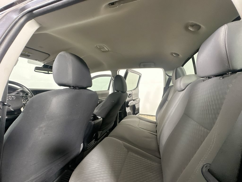 Used 2021 Toyota Tacoma SR5 RWD image 14