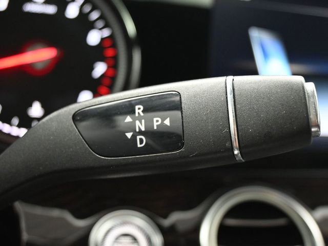 Used 2019 Mercedes-Benz E 300 image 25