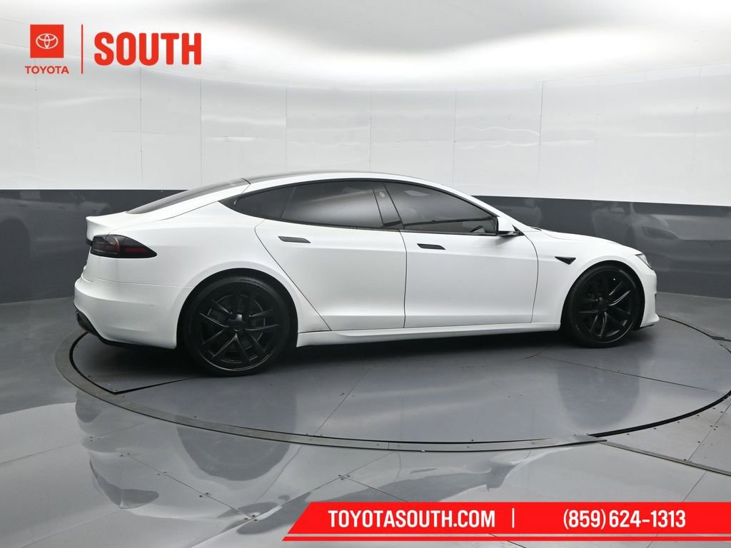 Used 2022 Tesla Model S image 3