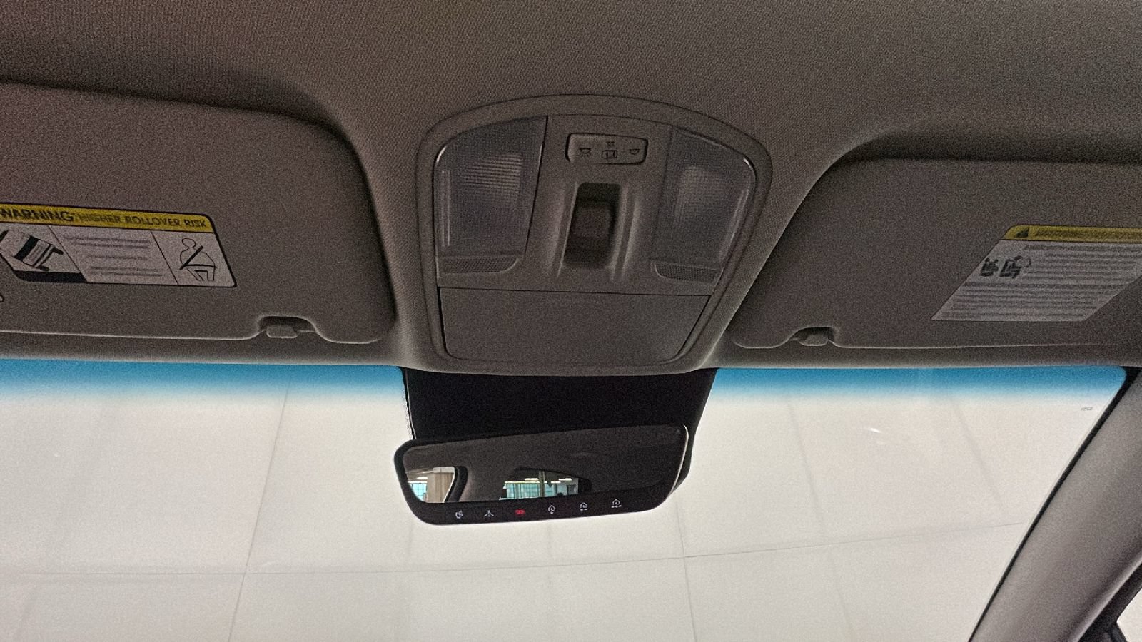 Used 2023 Hyundai Kona Limited AWD/4WD image 31