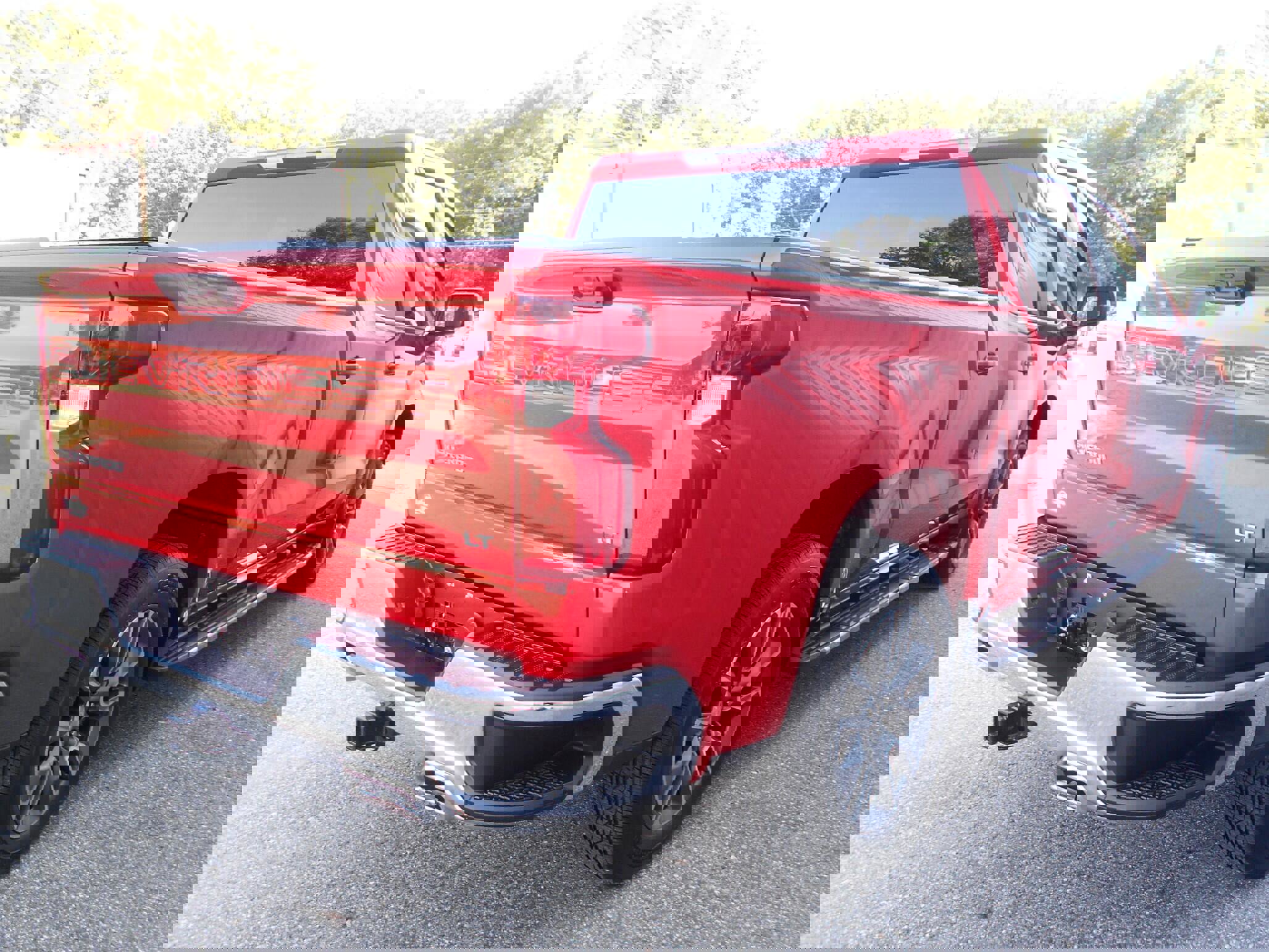 Used 2023 Chevrolet Silverado 1500 LT w/ Z71 Off-Road Package image 30