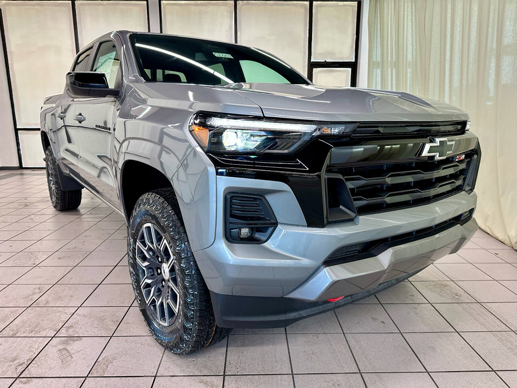 New 2026 Chevrolet Colorado Z71 image 2