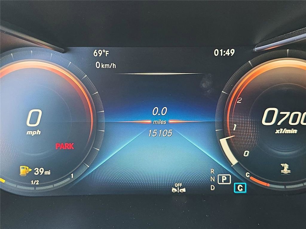 Used 2023 Mercedes-Benz GLC 300 4MATIC Coupe image 26