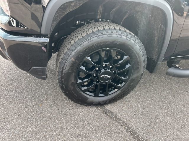 New 2026 Chevrolet Silverado 2500 Custom w/ Custom Convenience Package image 10