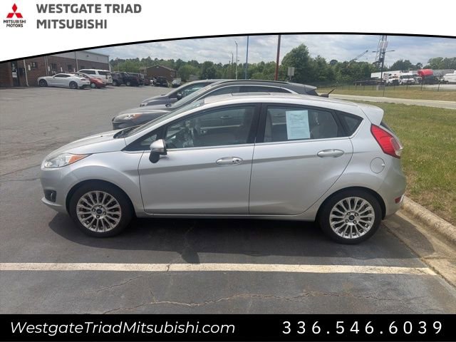 Used 2015 Ford Fiesta Titanium FWD image 4