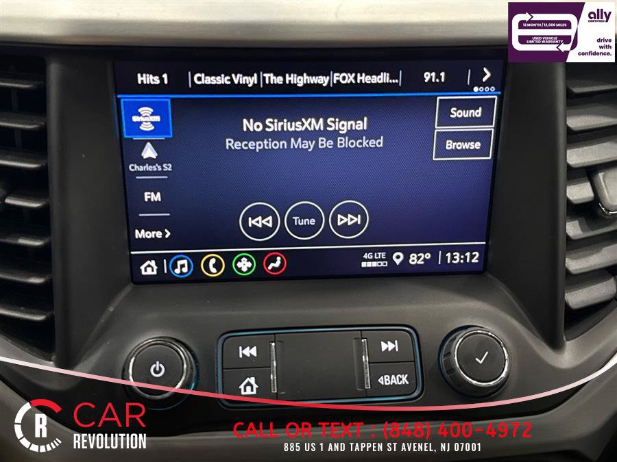 Used 2023 GMC Acadia SLE w/ Driver Convenience Package FWD image 18