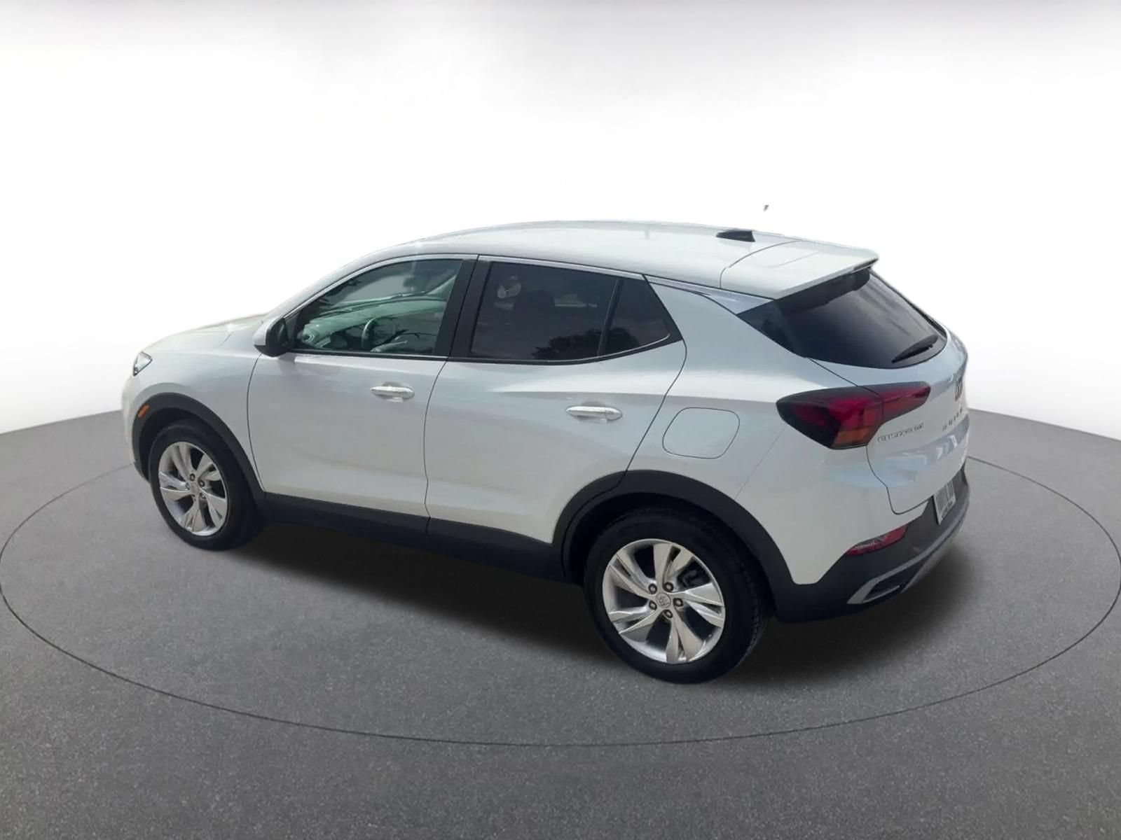 Used 2026 Buick Encore GX Preferred FWD image 9