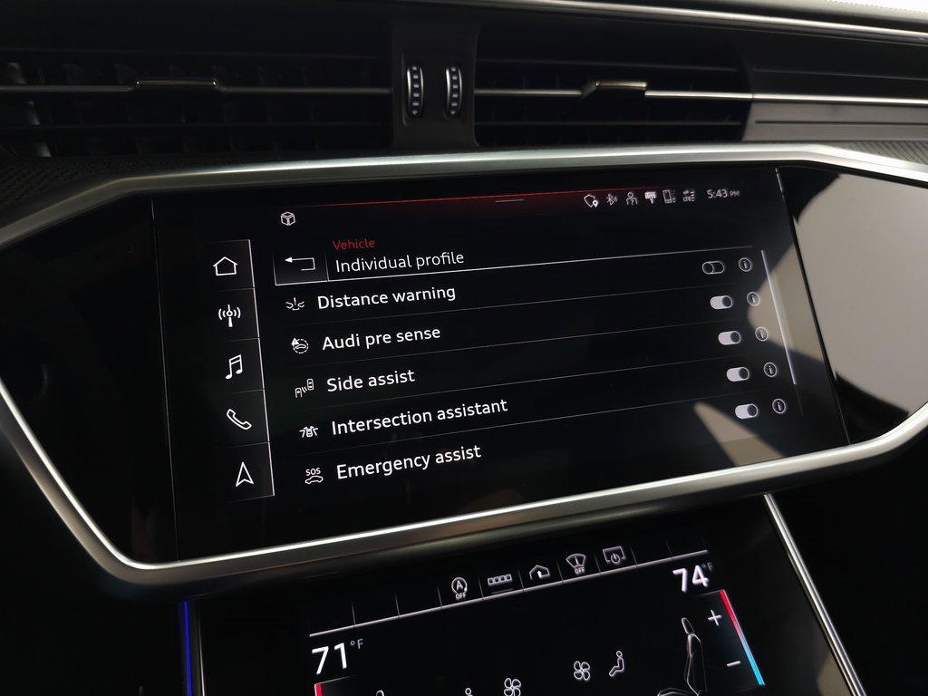 Used 2021 Audi RS 6 image 31