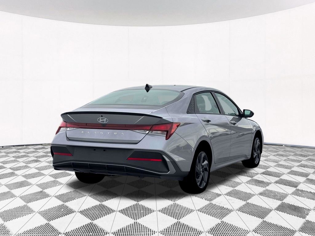 New 2026 Hyundai Elantra Sport w/ Cargo Package image 11