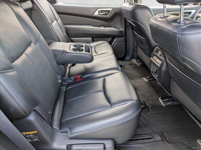 Used 2015 Nissan Pathfinder SL w/ SL Tech Package image 21
