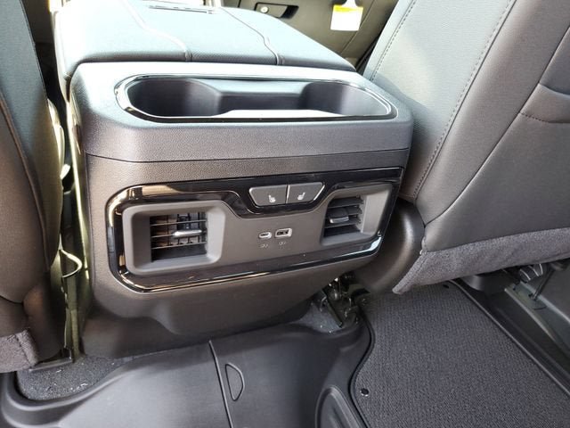 New 2026 GMC Sierra 2500 AT4 w/ AT4 Premium Plus Package AWD/4WD image 17