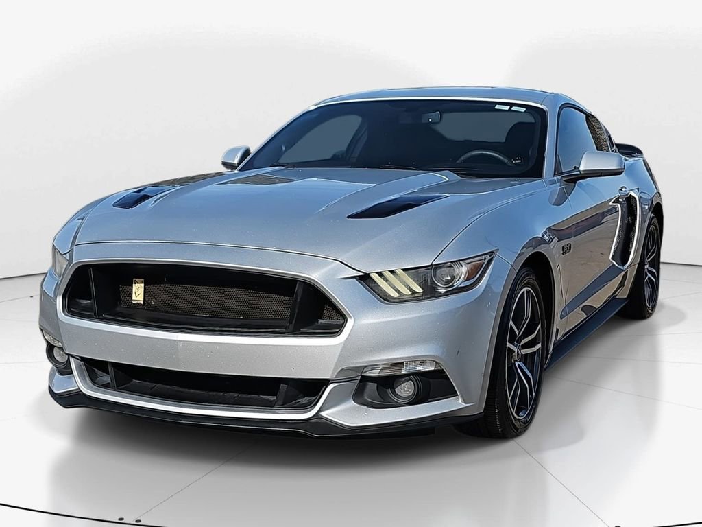 Used 2017 Ford Mustang GT image 10