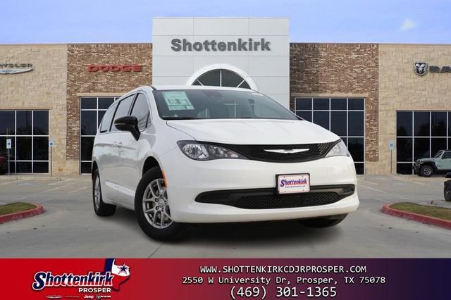 New 2026 Chrysler Voyager LX