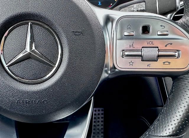 Used 2021 Mercedes-Benz GLC 300 4MATIC image 15