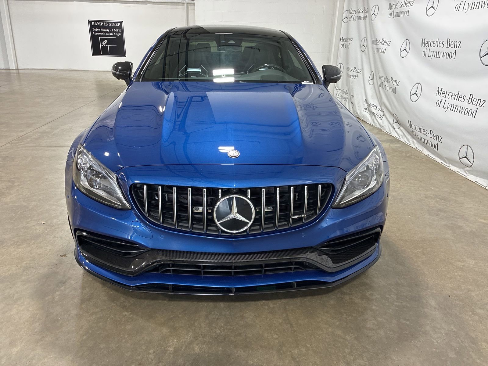 Used 2023 Mercedes-Benz C 63 AMG S image 2