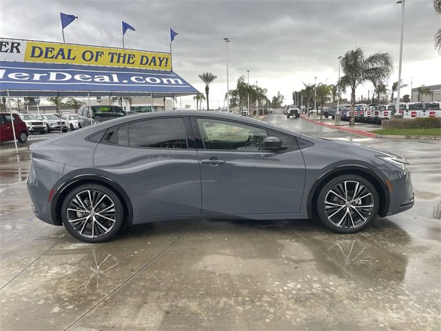 Used 2023 Toyota Prius XLE image 9