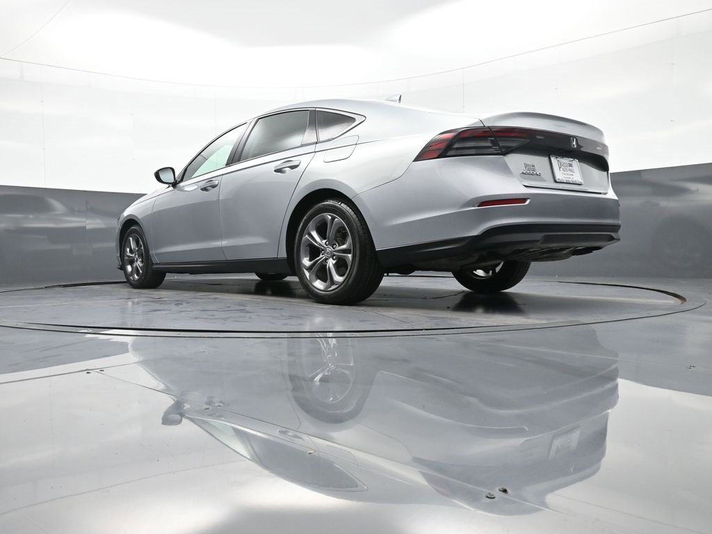 Certified 2024 Honda Accord EX image 32