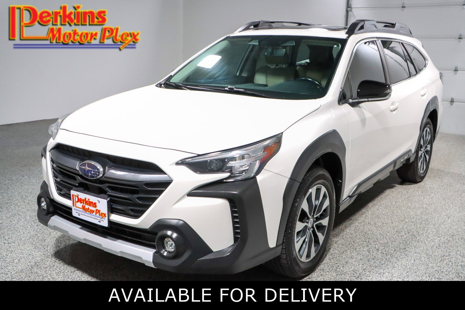 Used 2023 Subaru Outback Limited AWD/4WD image 1