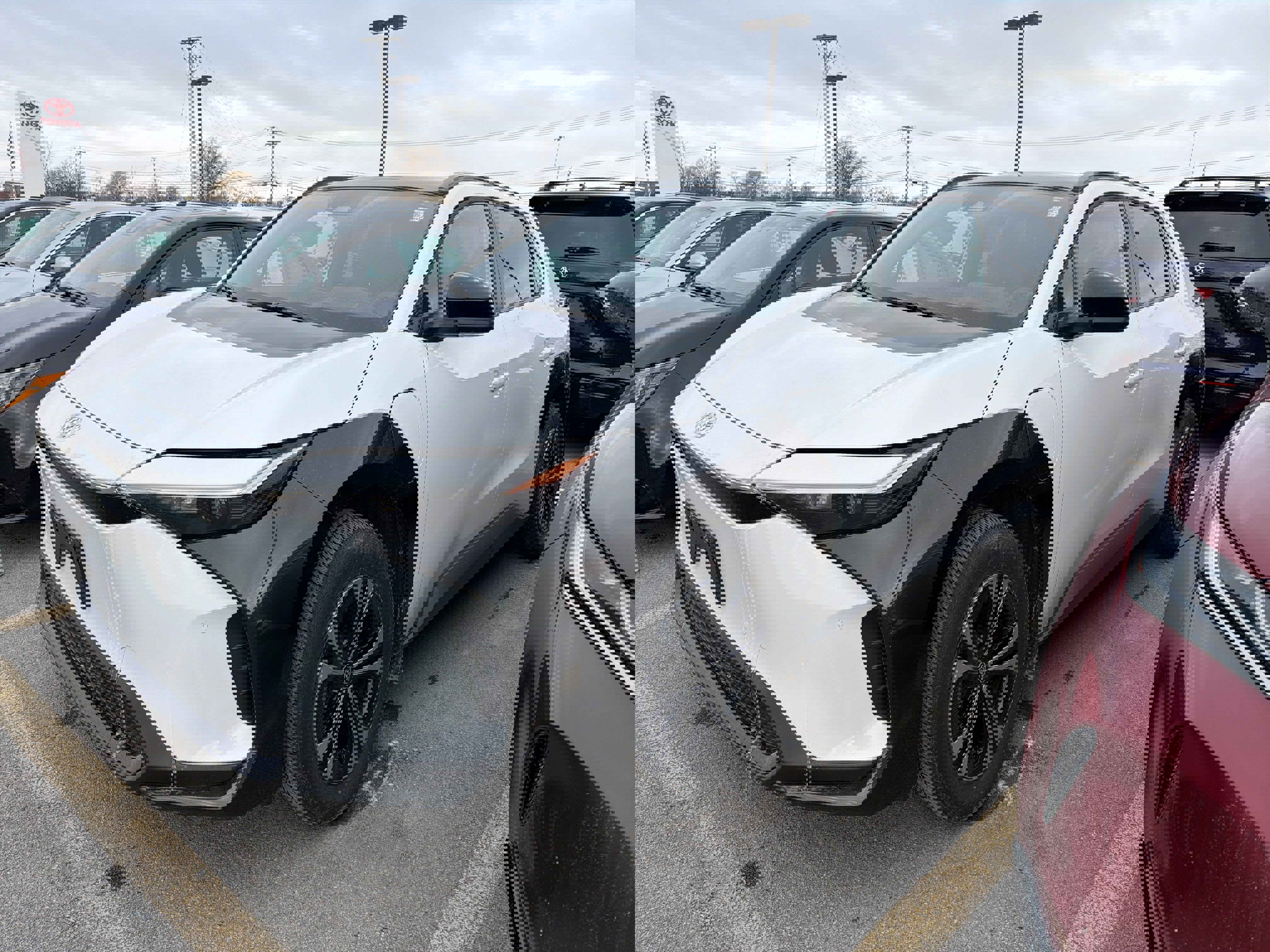 Used 2025 Toyota bZ4X FWD w/ Weather Package image 4