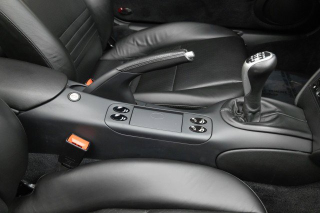 Used 2001 Porsche 911 Carrera image 32