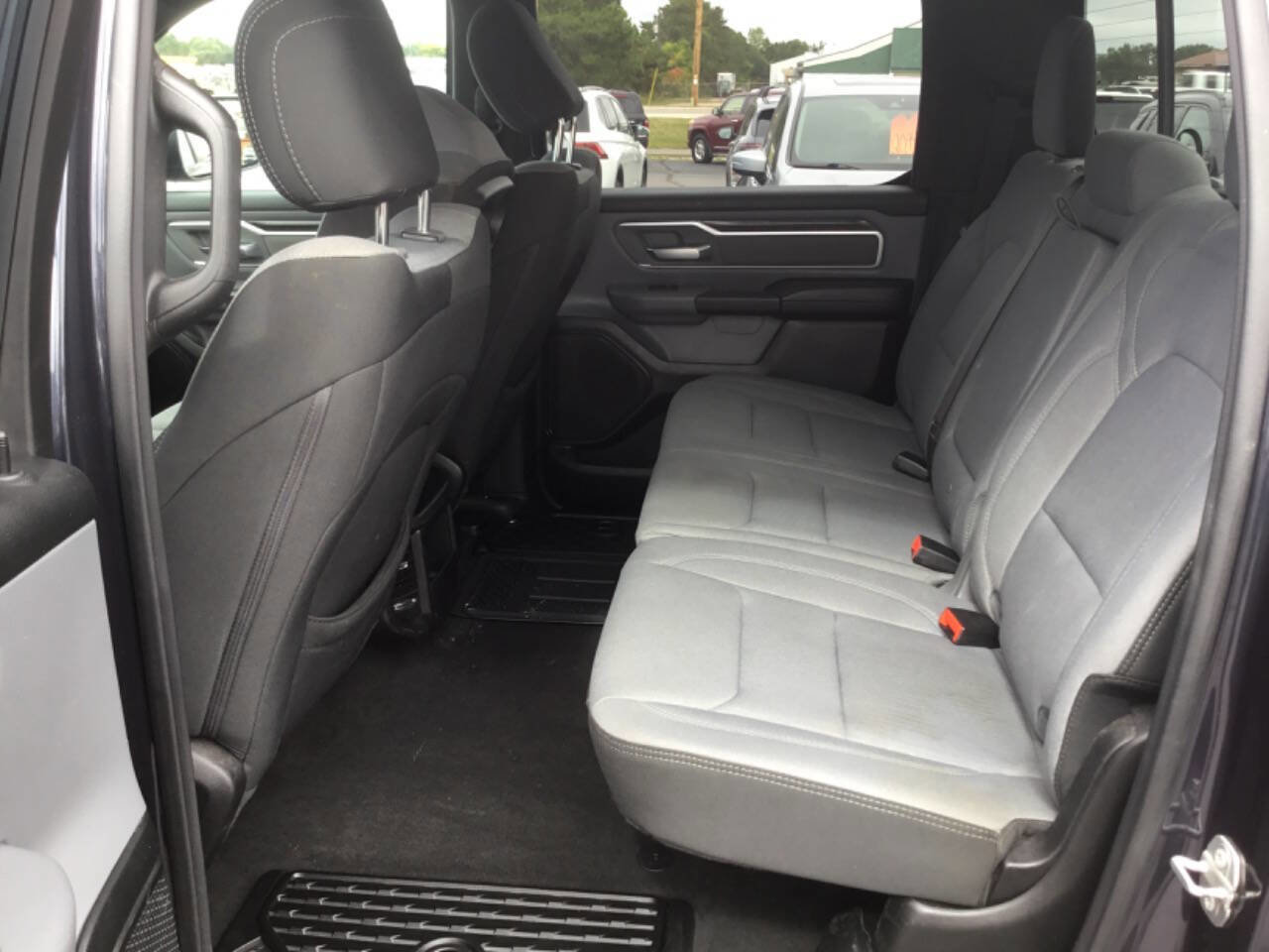 Used 2021 RAM 1500 Big Horn image 4