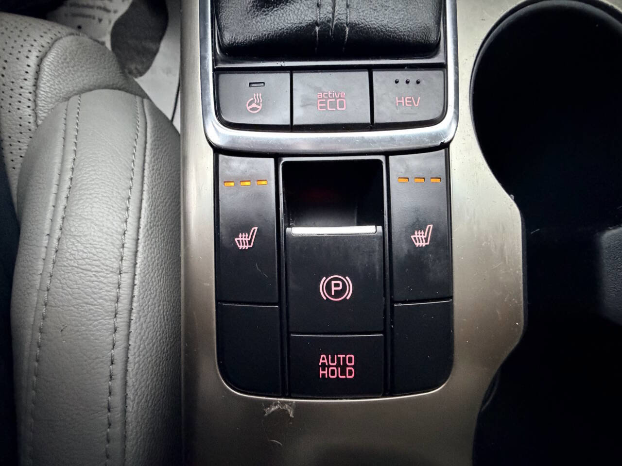 Used 2017 Kia Optima EX image 28