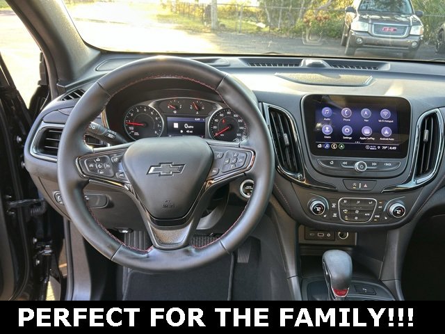 Used 2023 Chevrolet Equinox RS w/ RS Leather Package image 17