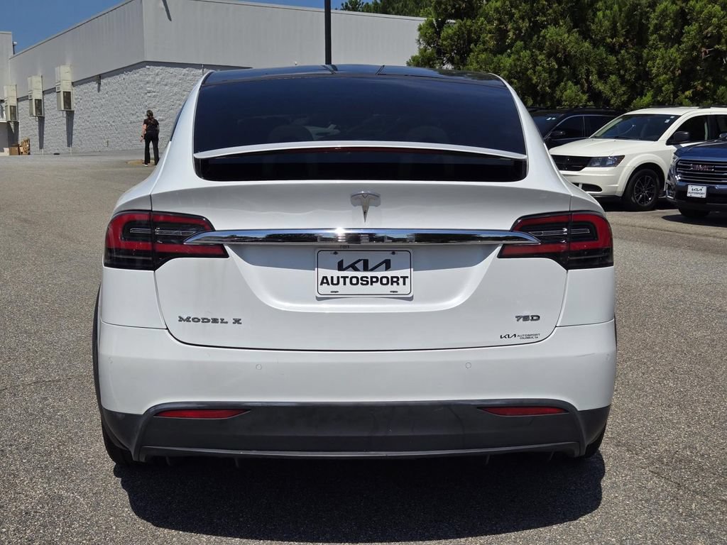 Used 2017 Tesla Model X 75D AWD/4WD image 9