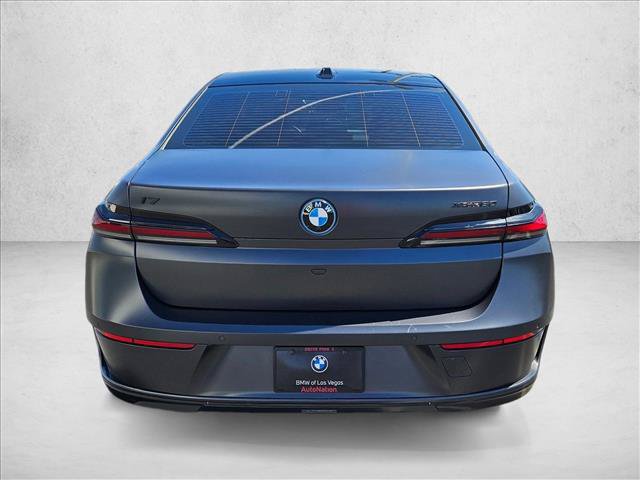 Certified 2023 BMW i7 xDrive60 AWD/4WD image 7