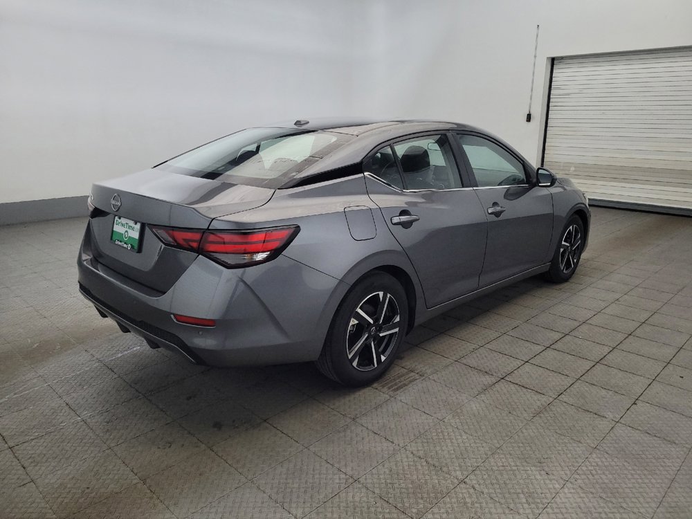 Used 2025 Nissan Sentra SV FWD image 9