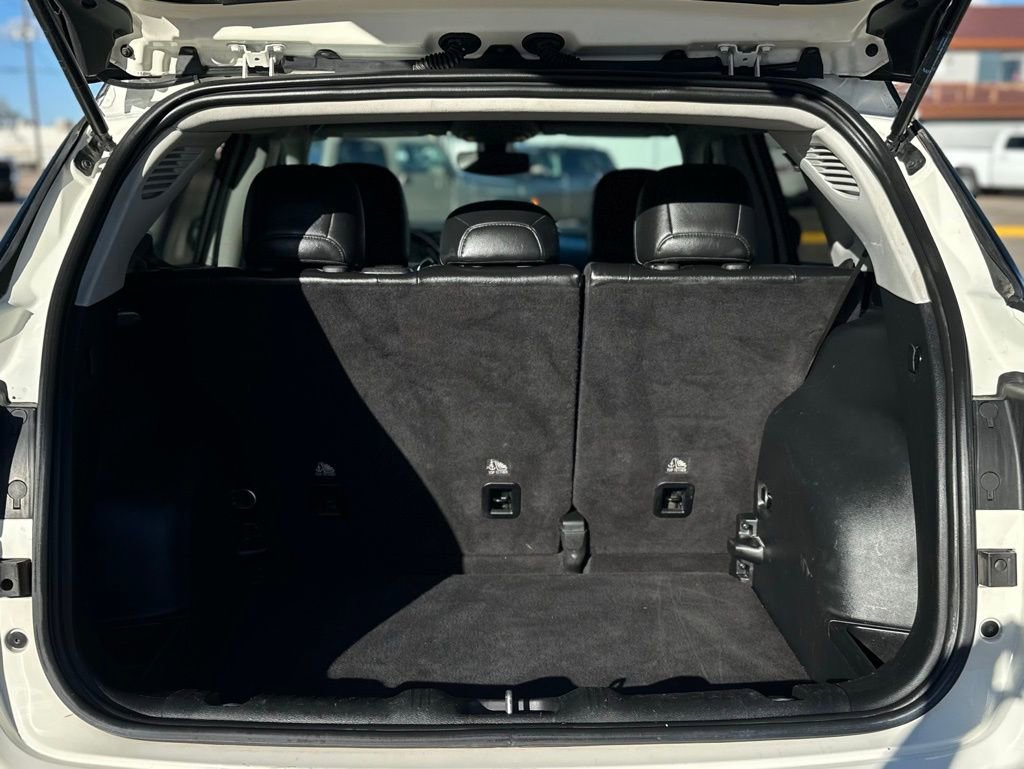 Used 2018 Jeep Compass Altitude w/ Popular Equipment Group image 11