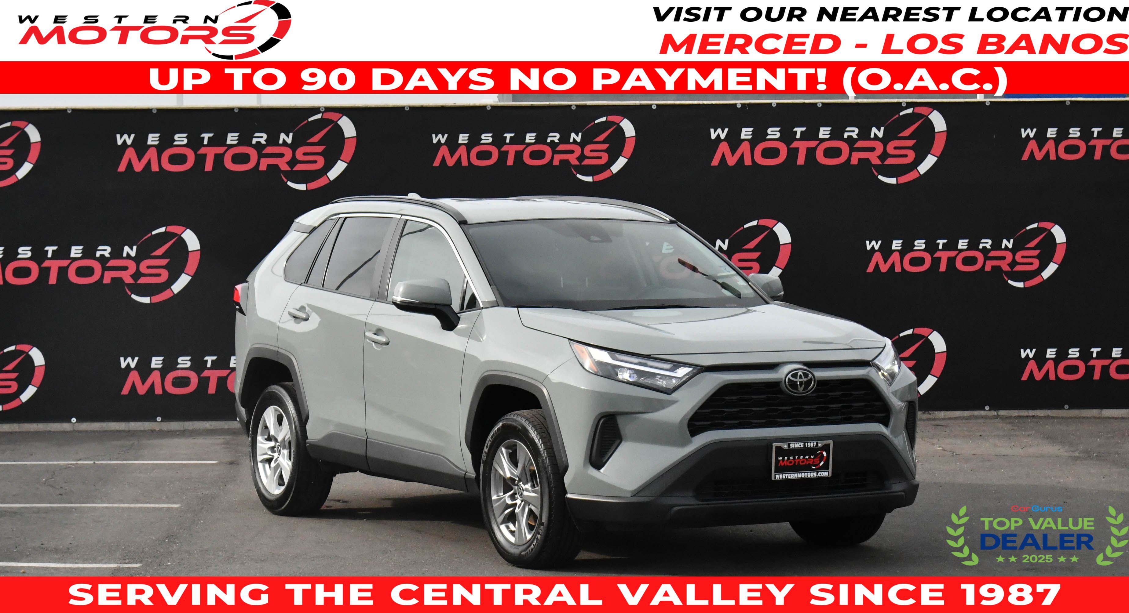 Used 2023 Toyota RAV4 XLE image 1