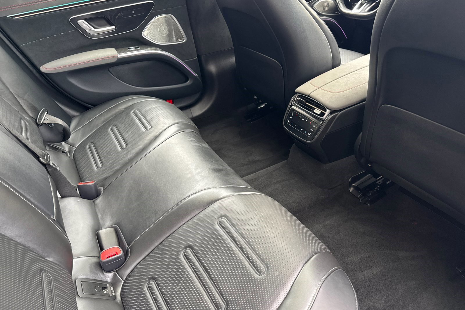 Certified 2022 Mercedes-Benz EQS AMG 4MATIC image 33