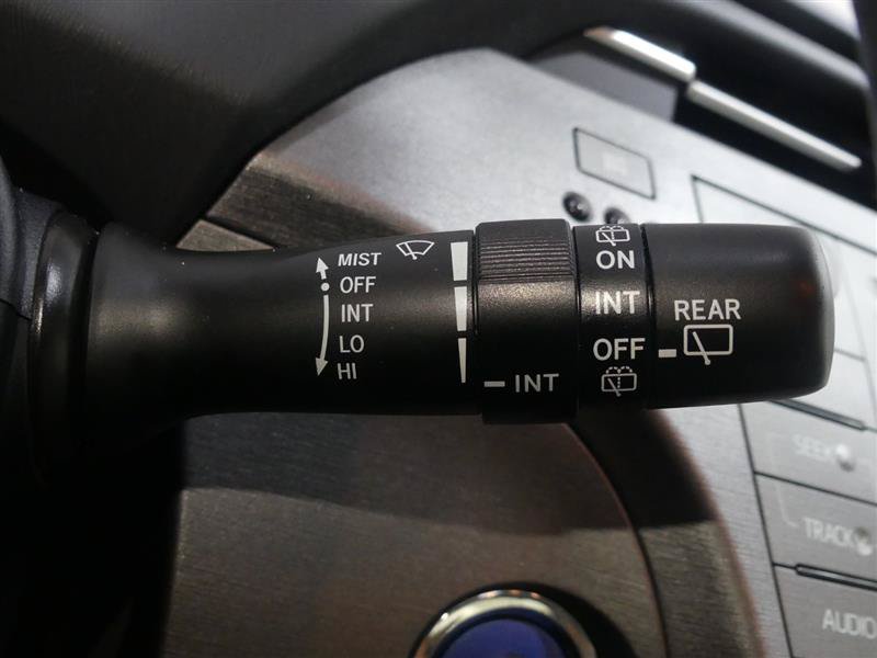 Used 2015 Toyota Prius Four FWD image 34