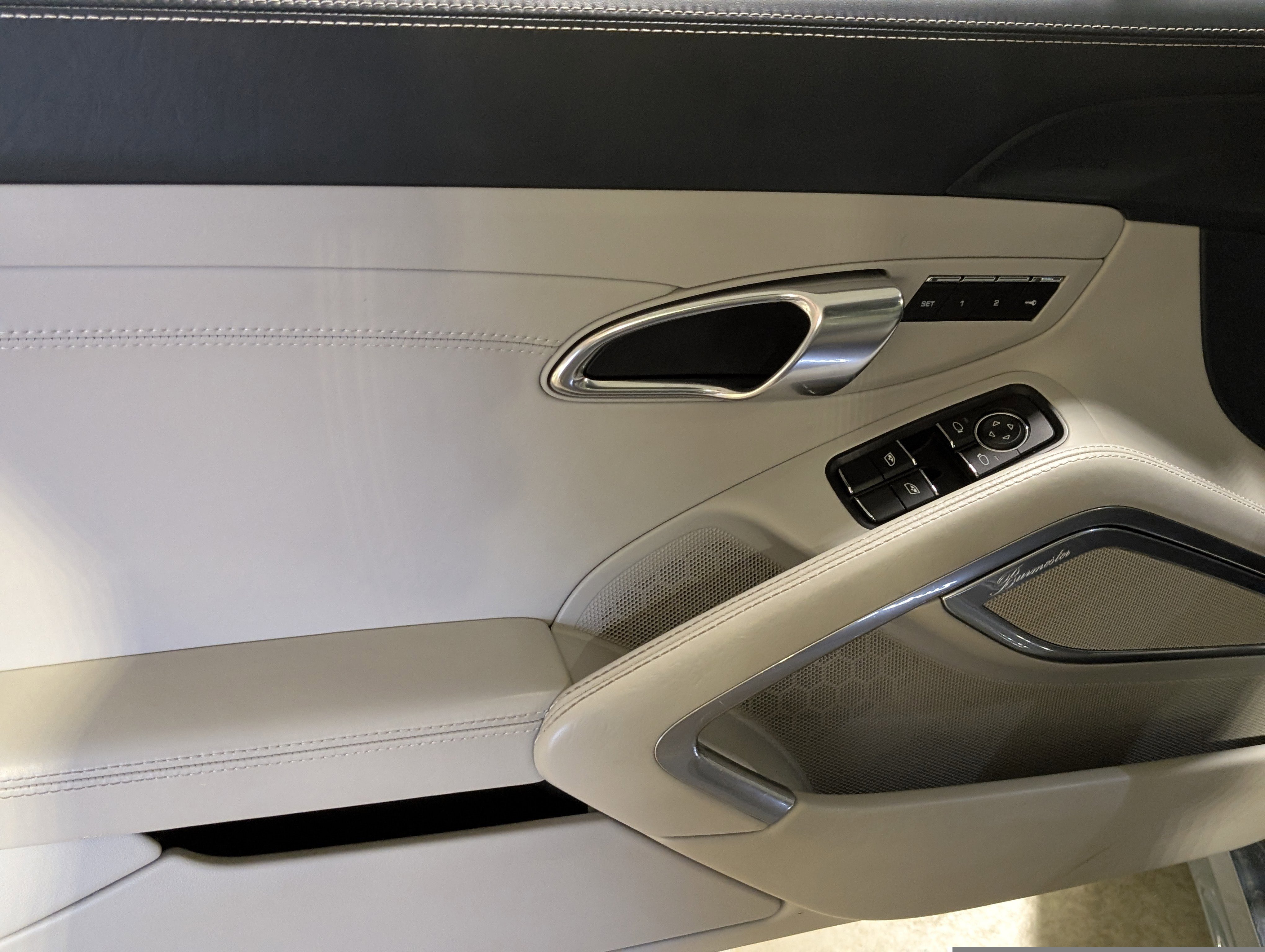 Certified 2017 Porsche 911 Turbo S image 19